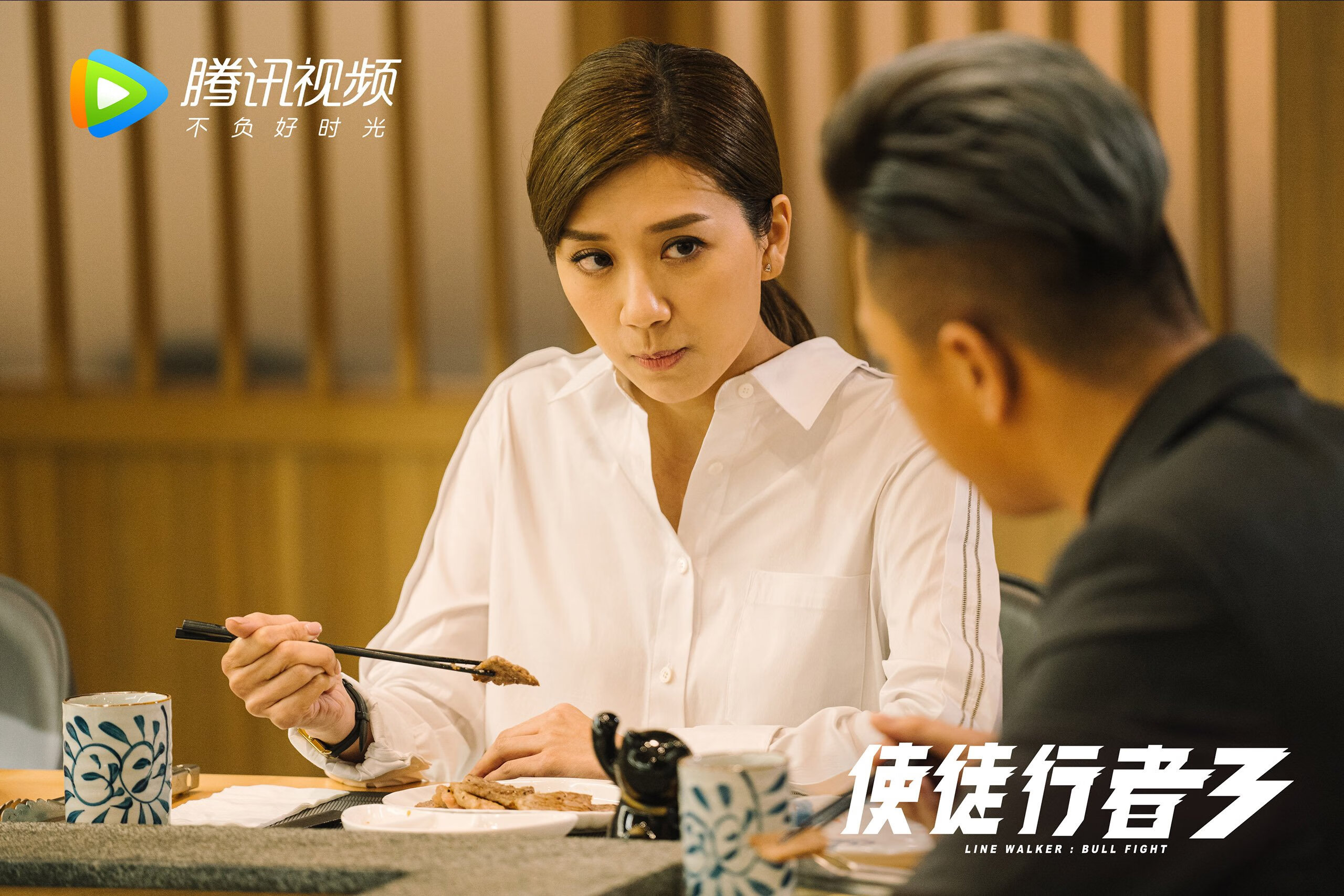 kaiyun体育综合-意甲赛场上球员发生了一场激烈的肢体冲突，意甲出场