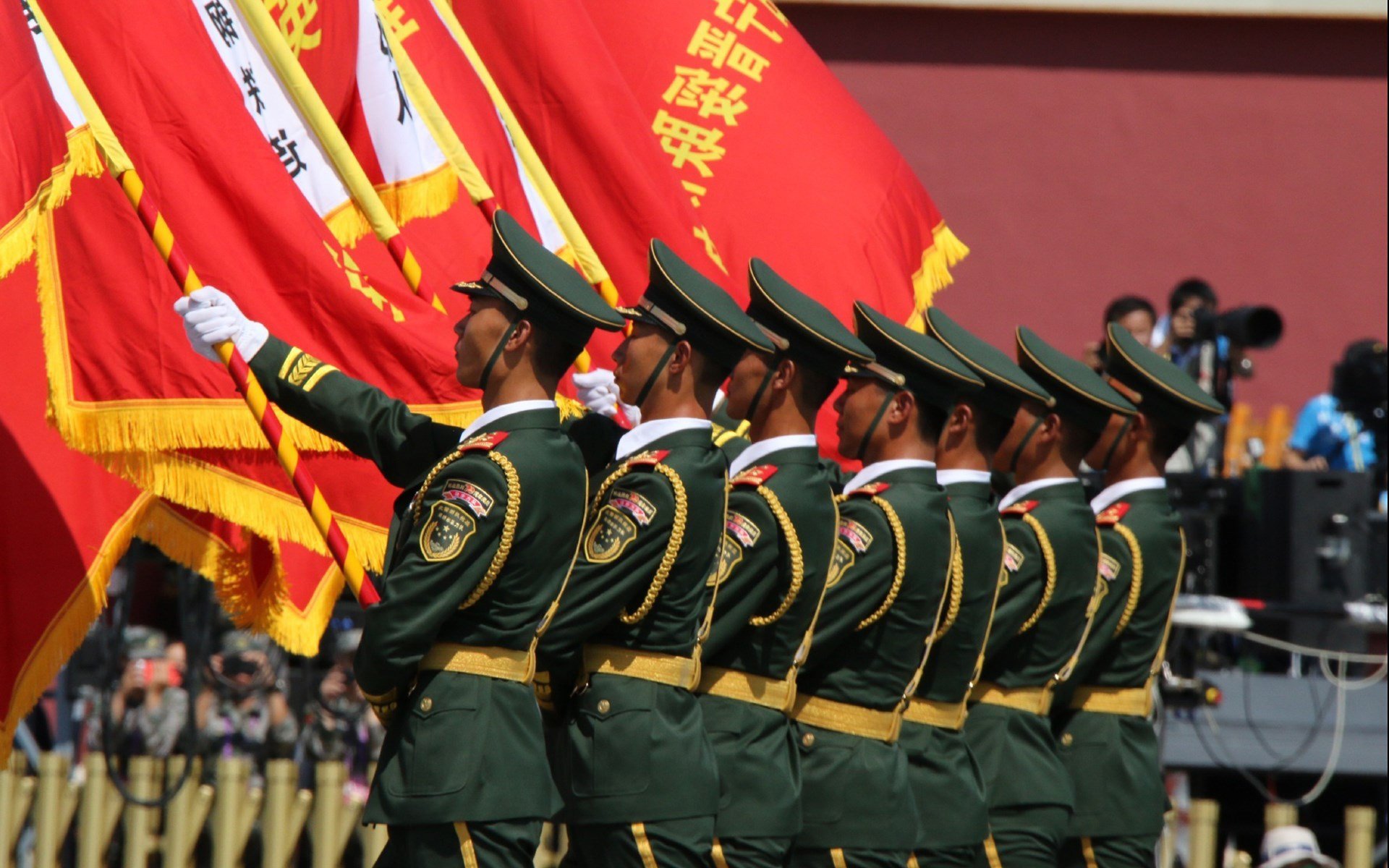 KAIYUN 中国大陆-五大联赛阵容结构是否决定赛季上限高度，五大联赛赛季最佳阵容