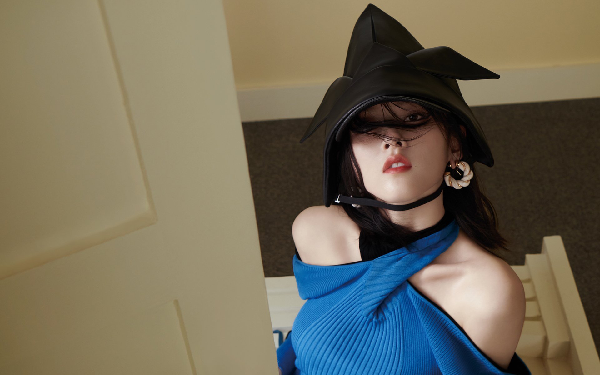 赛事直播评论区互动频繁球迷观点碰撞形成多元讨论生态,看球评论