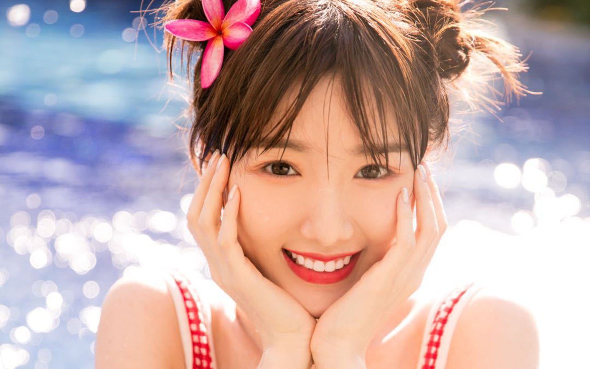 开云官网-艾比·德尔福：南非队防守中的英雄，成功防守对方进攻威胁，比尔和艾德