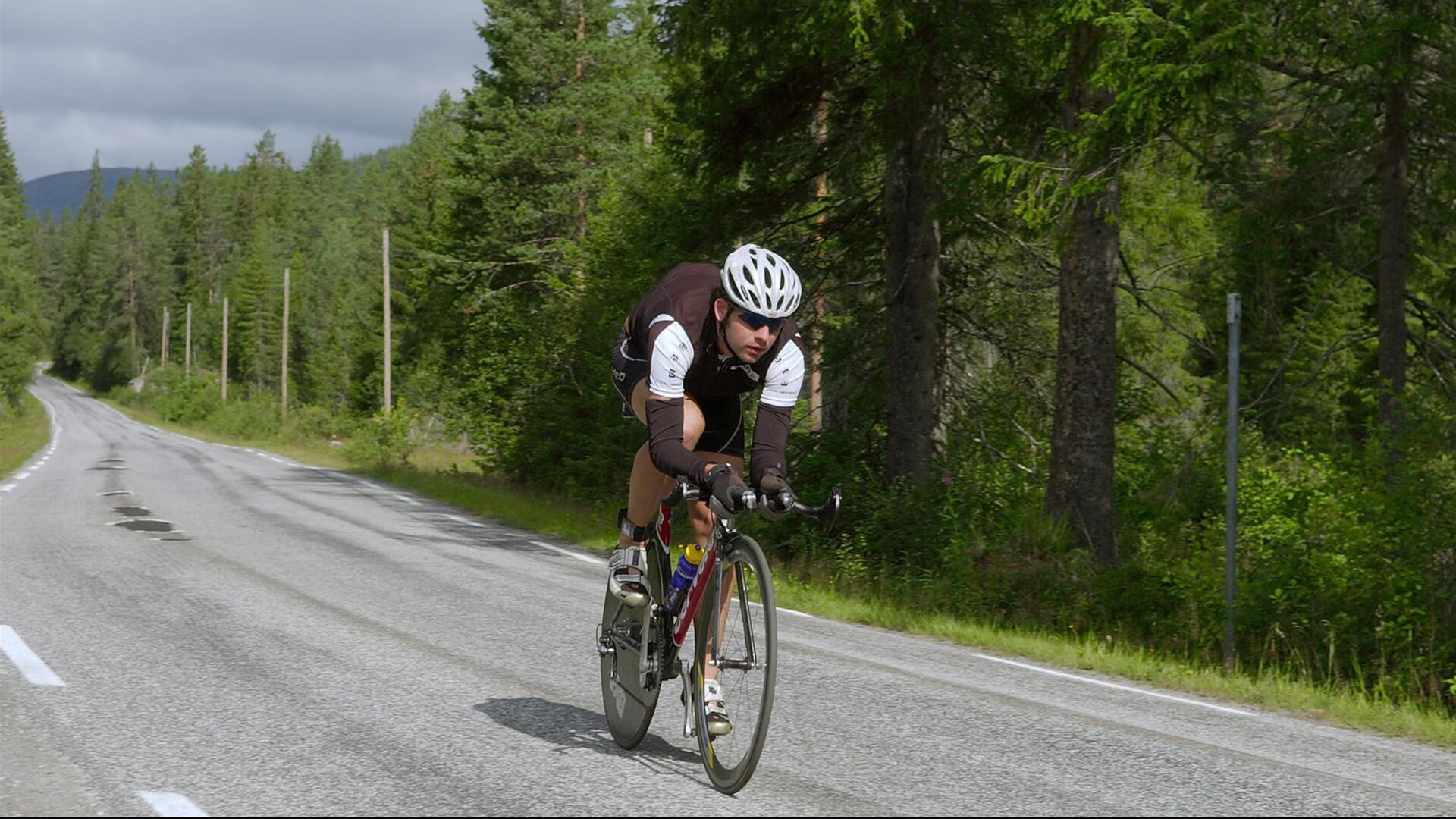 “青春勇士”青少年户外篮球挑战赛在西藏拉开序幕，激发边疆少年潜能